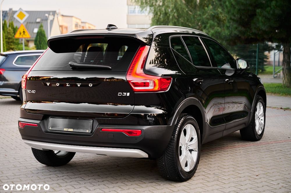 Volvo XC 40 D3 SCR R-Design - 16