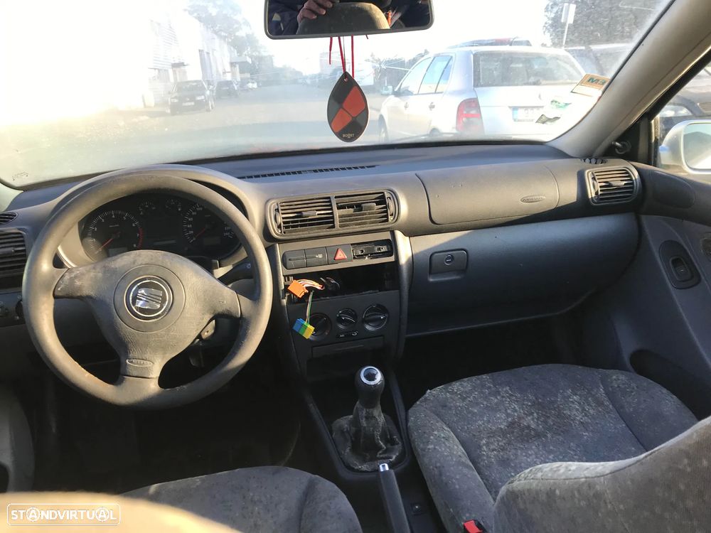 Seat Toledo 1.6 16V 2000 - Para Peças - 7