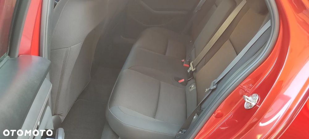 Mazda 3 SKYACTIV-G 2.0 M-Hybrid SELECTION - 17