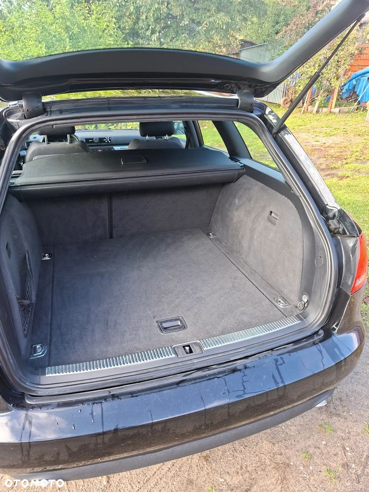 Audi A4 Avant - 10