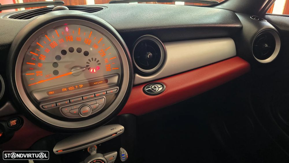 MINI Cabrio Cooper - 23
