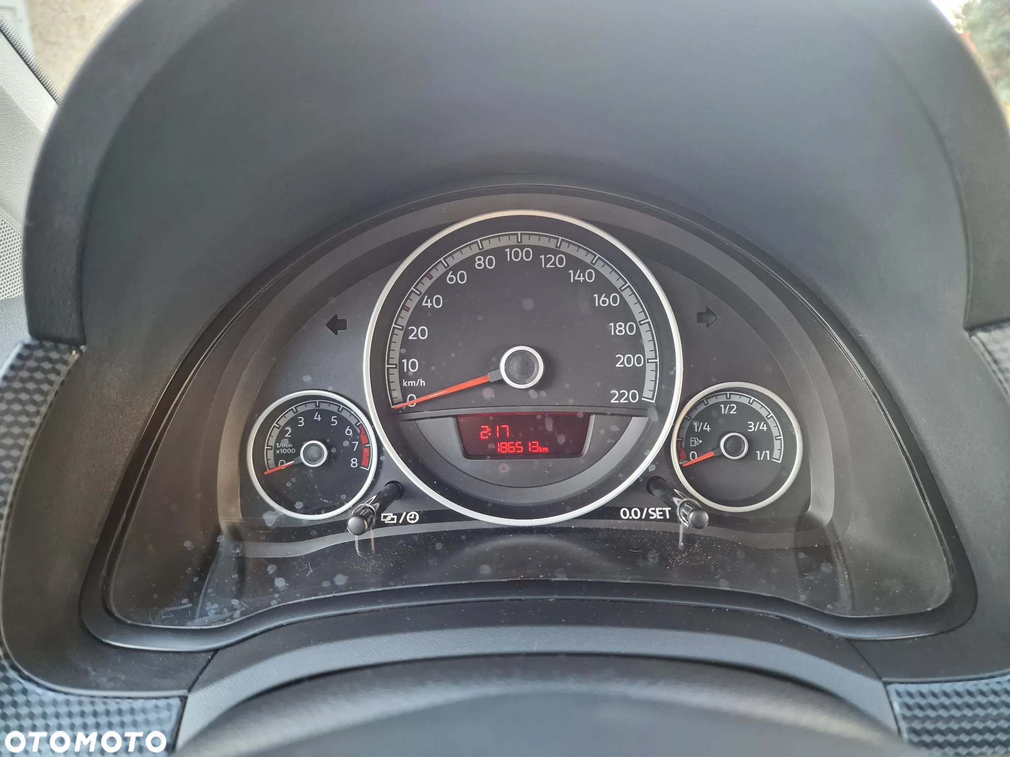 Volkswagen up! (BlueMotion Technology) move - 14