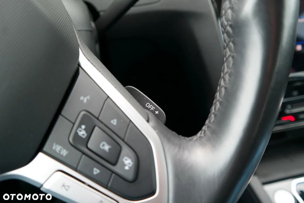 Volkswagen Passat 2.0 TSI Business DSG - 19