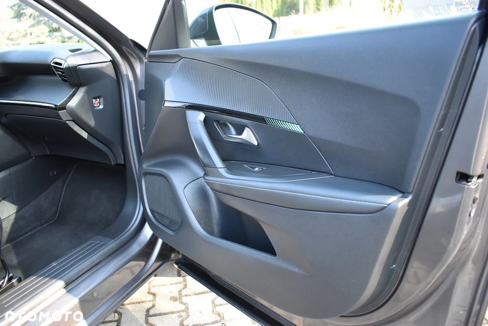 Peugeot 2008 1.5 BlueHDi Allure S&S EAT8 - 15