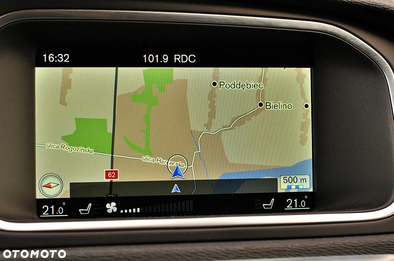 Volvo V40 Cross Country D3 Geartronic Momentum - 32