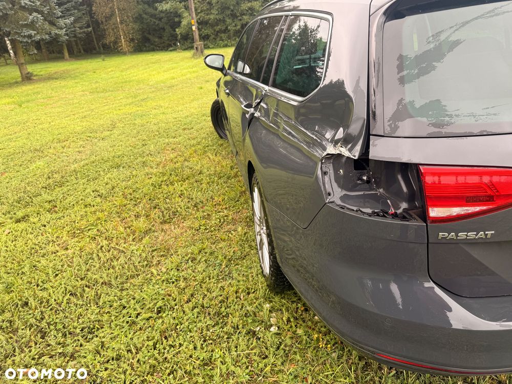Volkswagen Passat Variant 2.0 TDI DSG (BlueMotion Technology) Comfortline - 5