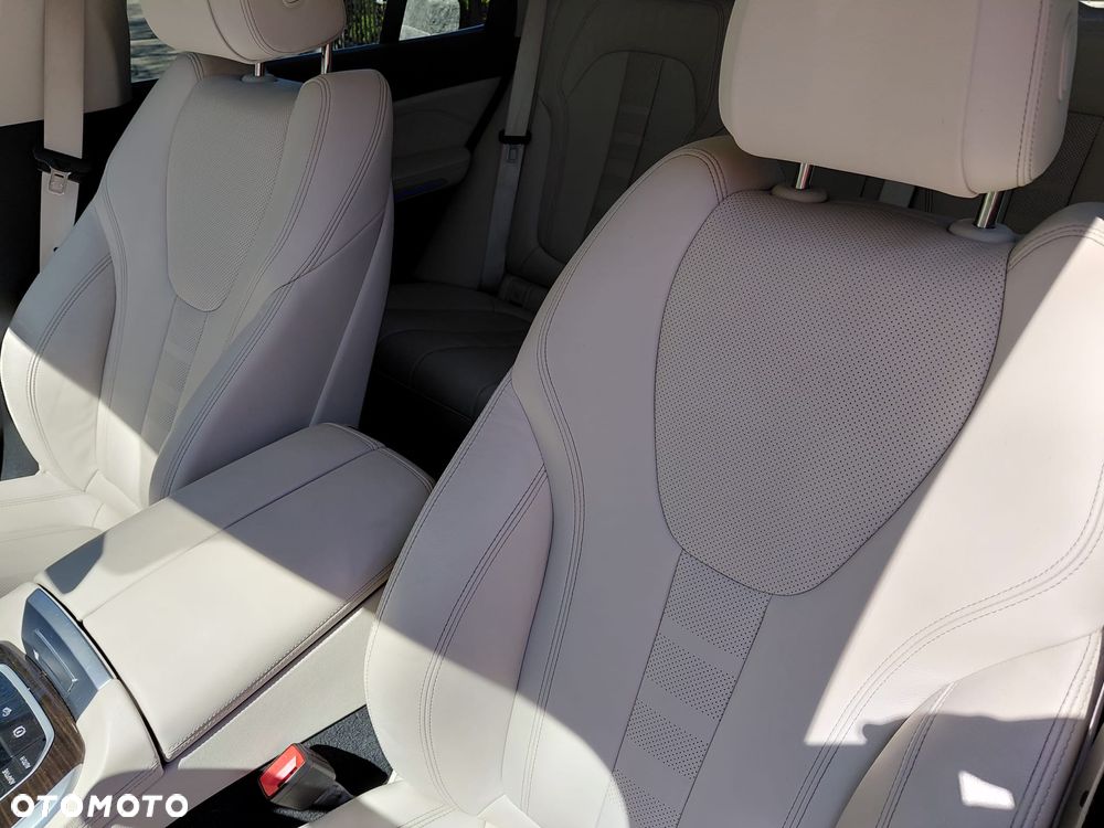 BMW X5 xDrive30d mHEV - 15