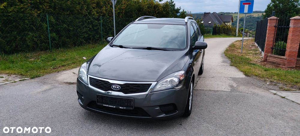 Kia Ceed - 2