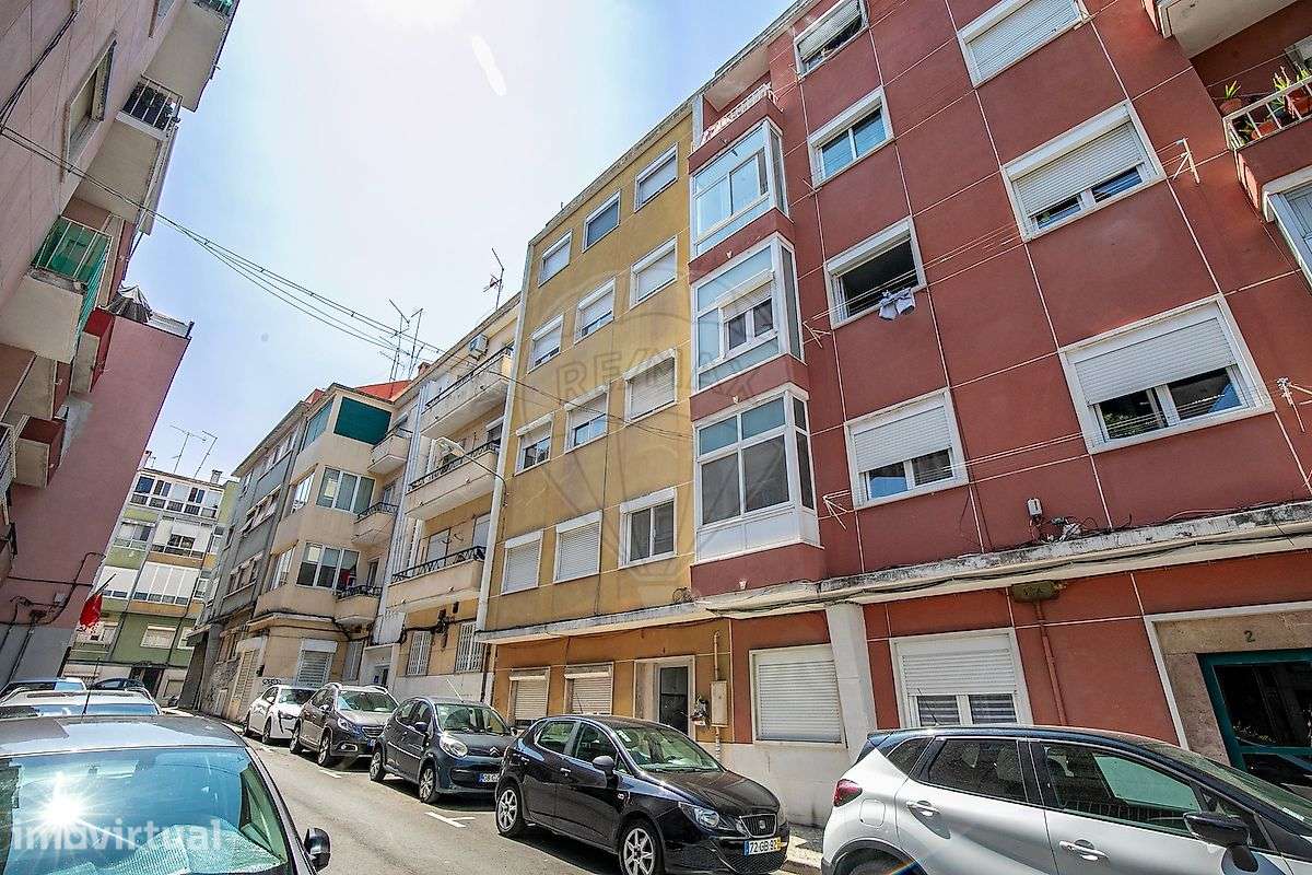 Apartamento T2 para arrendamento - Grande imagem: 2/18