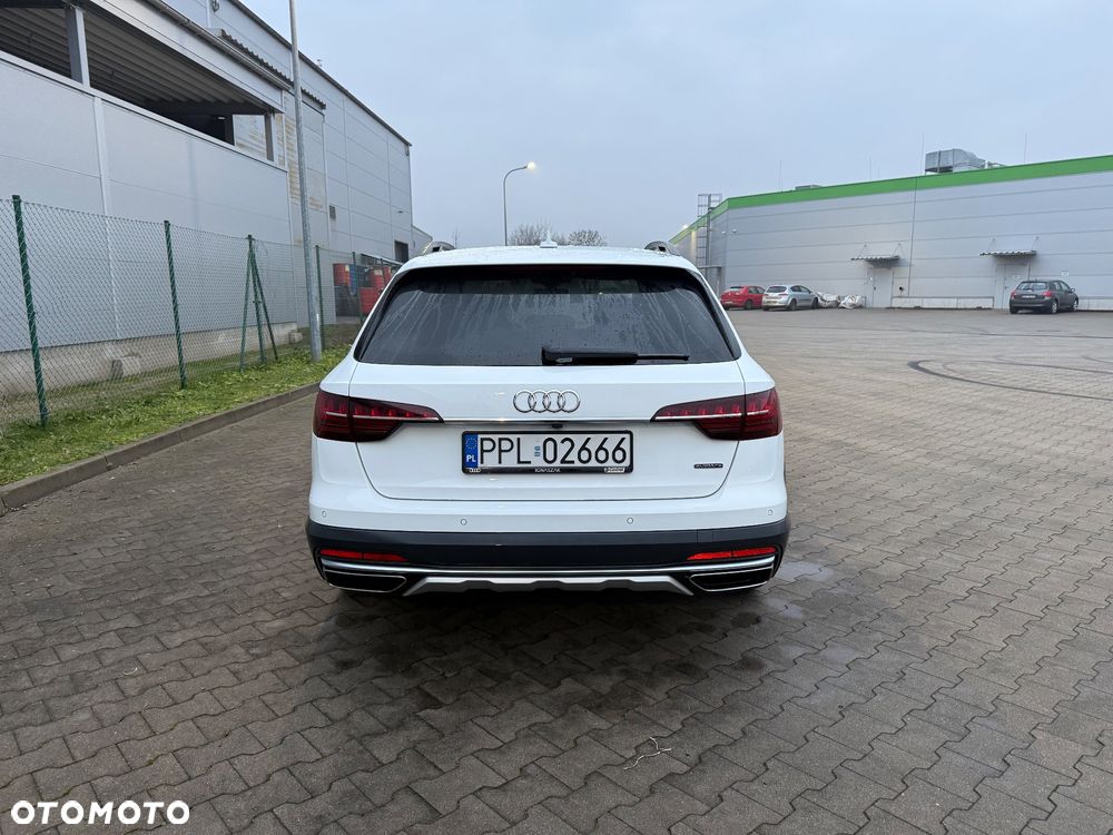Audi A4 Allroad 2.0 TDI Quattro S tronic - 10