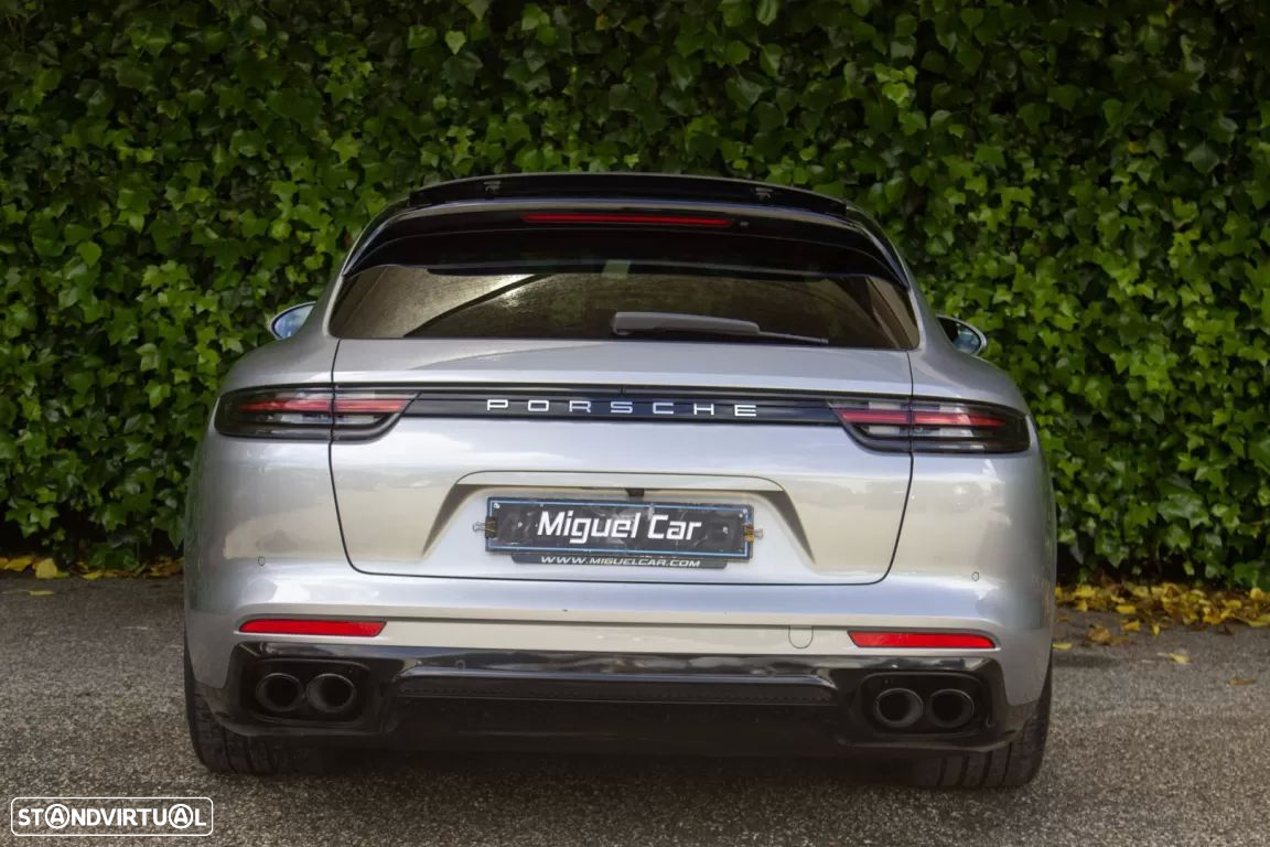 Porsche Panamera Sport Turismo 4 E-Hybrid - 10