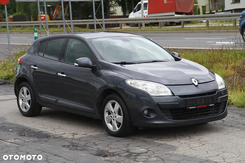 Renault Megane 1.6 16V Dynamique - 3