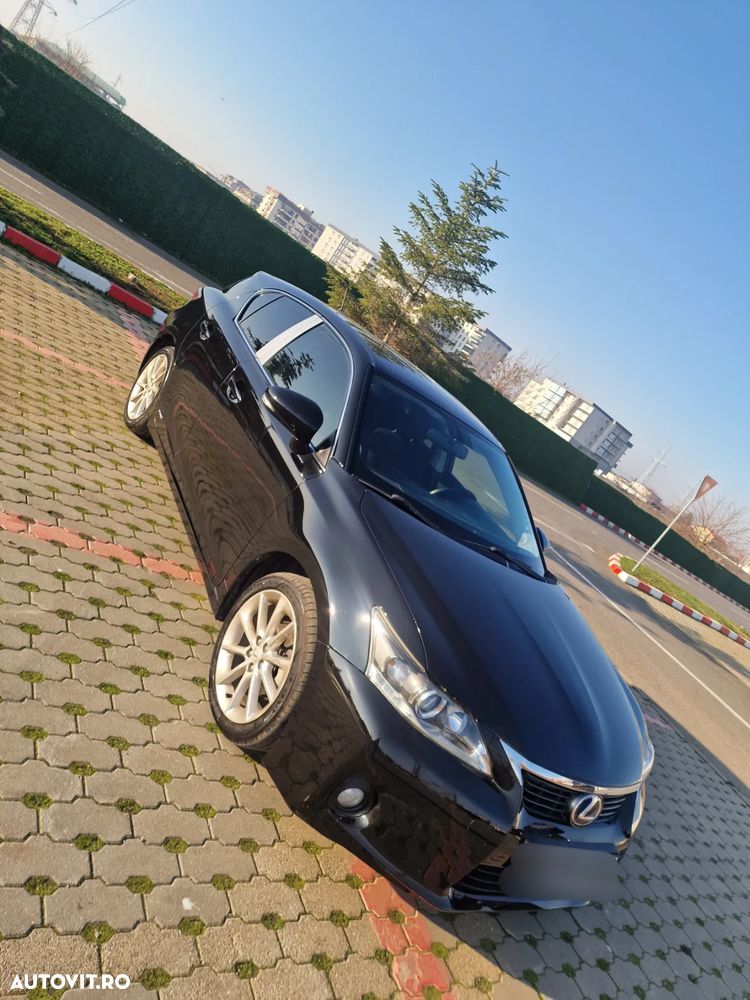Lexus CT 200h - 5