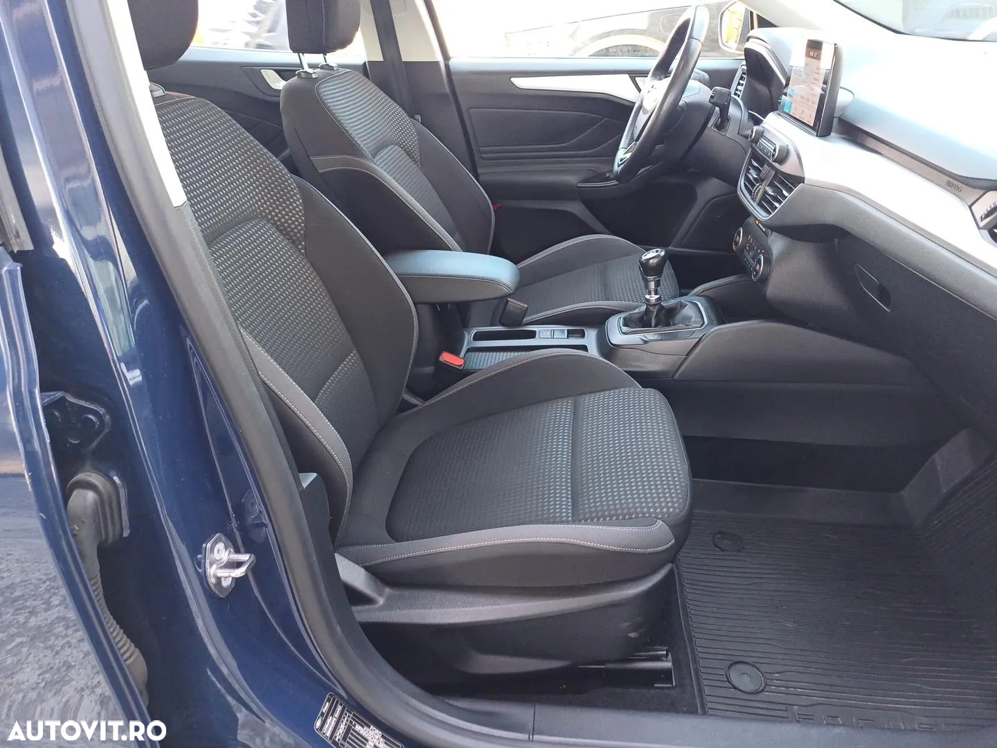 Ford Focus 1.5 EcoBlue Connected - 23