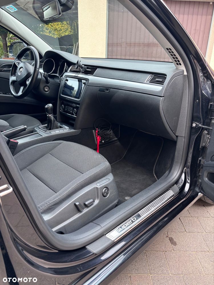 Skoda Superb 2.0 TDI Platinum - 12