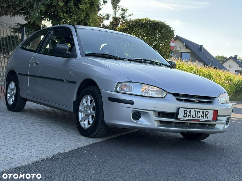 Mitsubishi Colt - 9