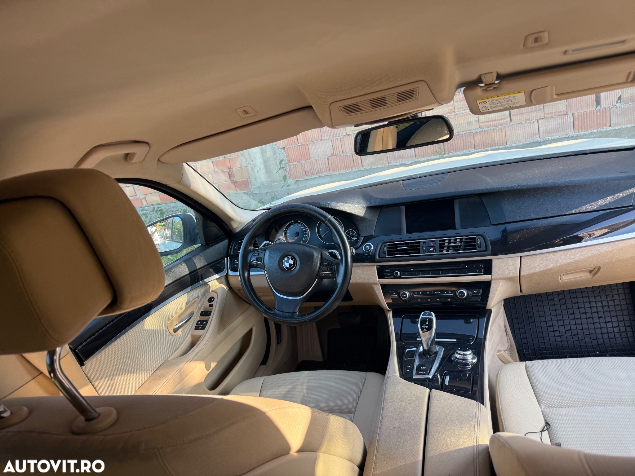 BMW Seria 5 525d xDrive Touring - 4