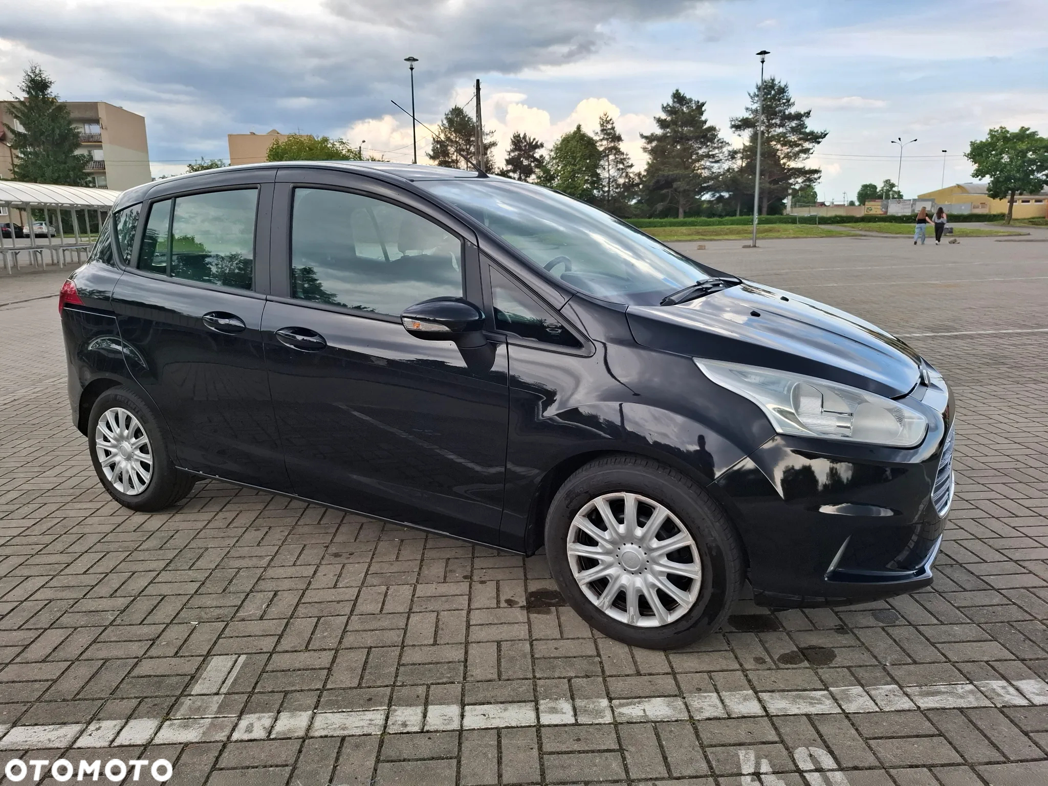 Ford B-MAX 1.5 TDCi Titanium - 19