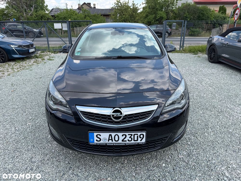 Opel Astra 1.4 Turbo Edition Sport - 3
