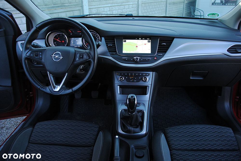 Opel Astra 1.5 D Start/Stop Business Edition - 11