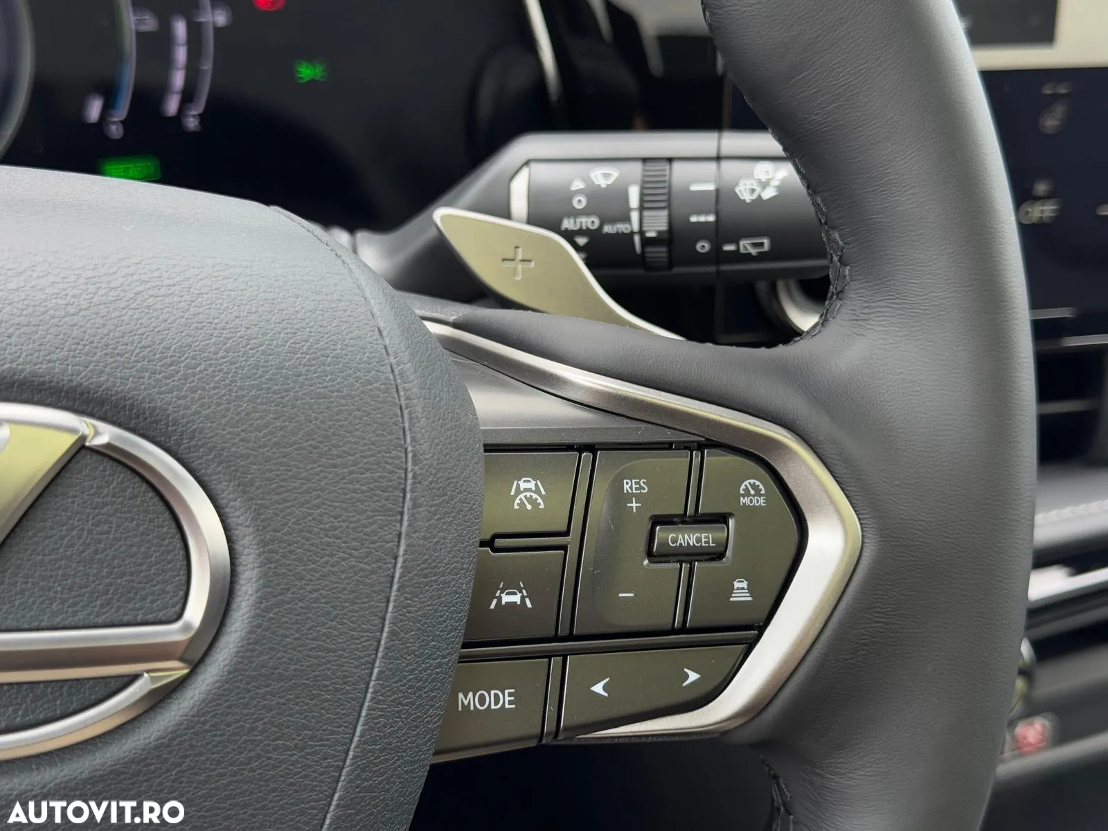 Lexus Seria NX 450h+ AWD CVT PHEV Executive - 27