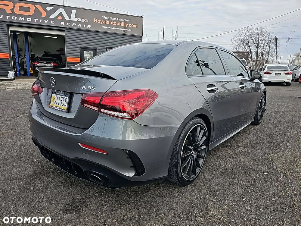 Mercedes-Benz Klasa A 35 AMG 4-Matic 7G-DCT - 2