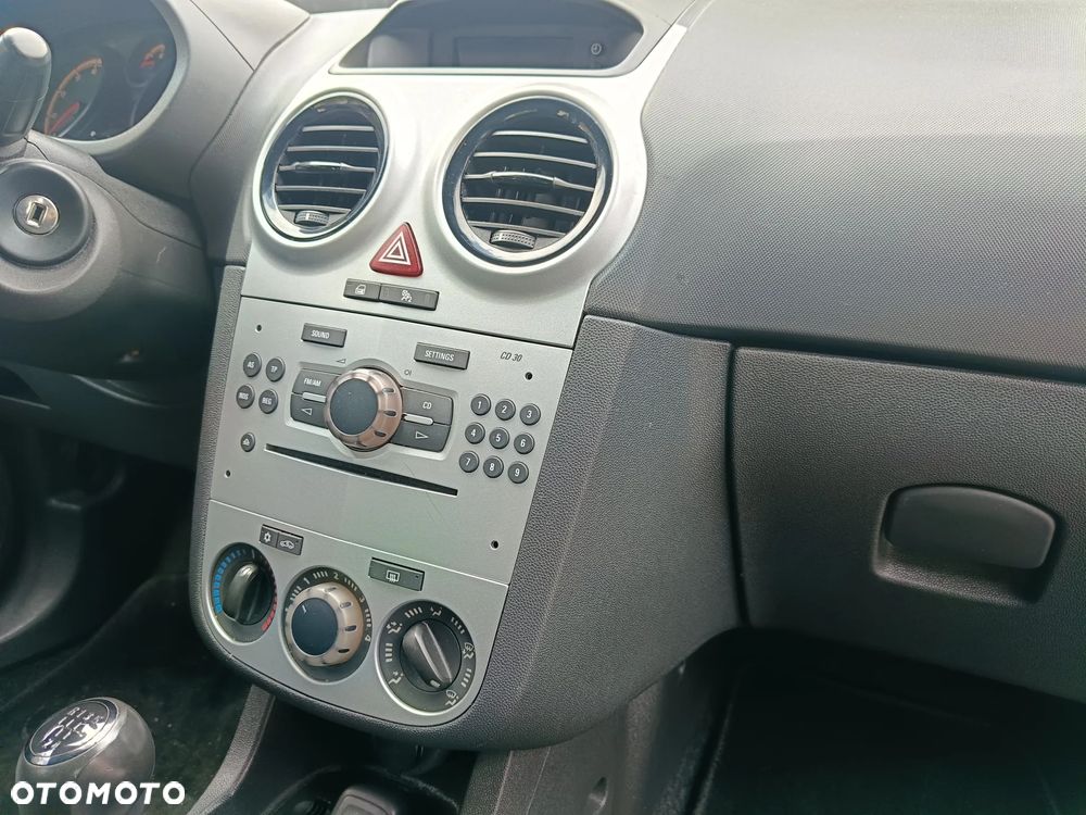 Opel Corsa - 9