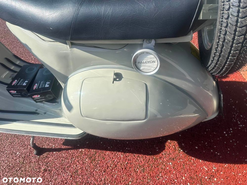 Piaggio Vespa - 6