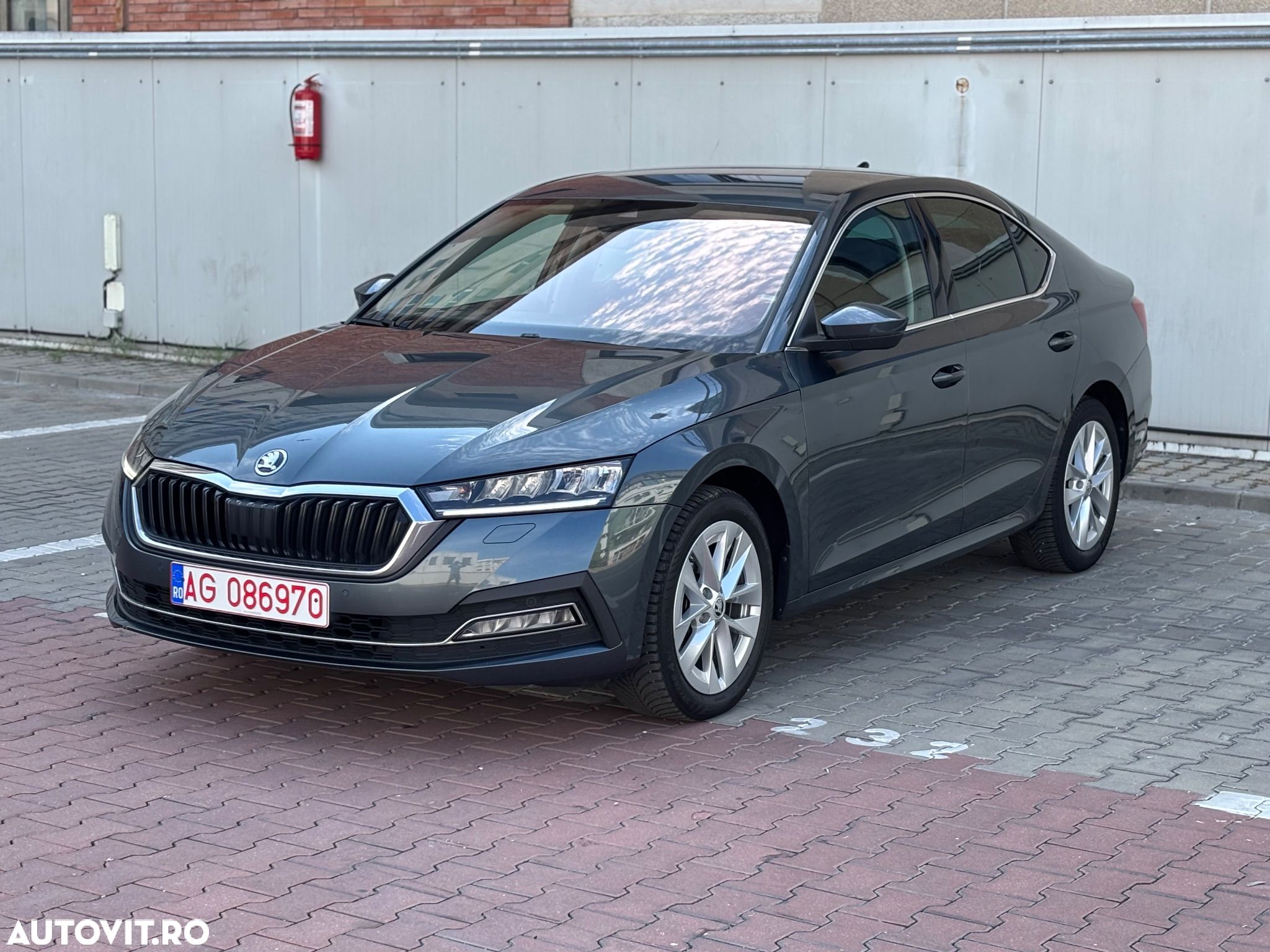 Skoda Octavia 1.0 TSI e-TEC DSG Style - 1