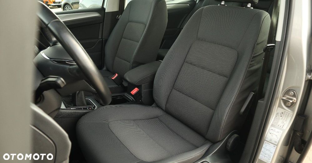 Volkswagen Golf Sportsvan - 17