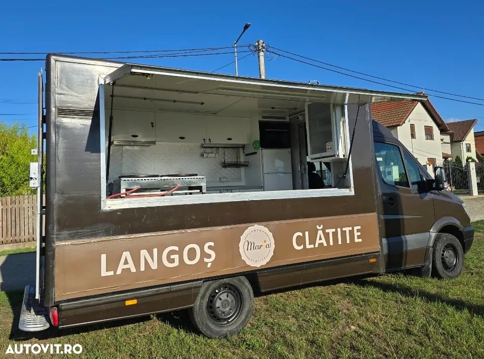 Mercedes-Benz Sprinter - 1