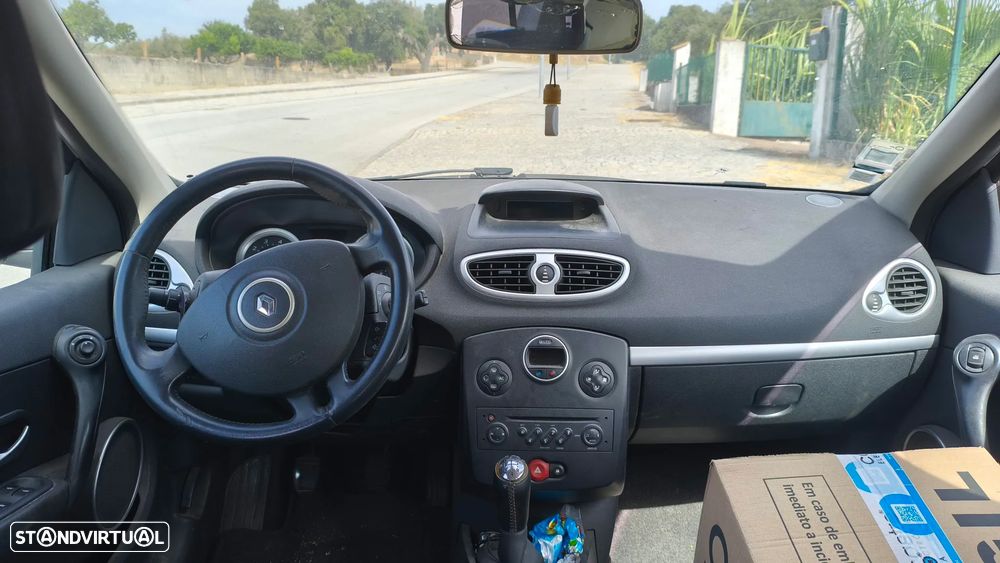Renault Clio 1.2 16V Dynamique - 6