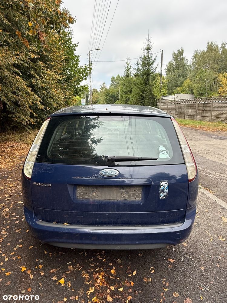Ford Focus Kombi MK2 Lift  na części - 3