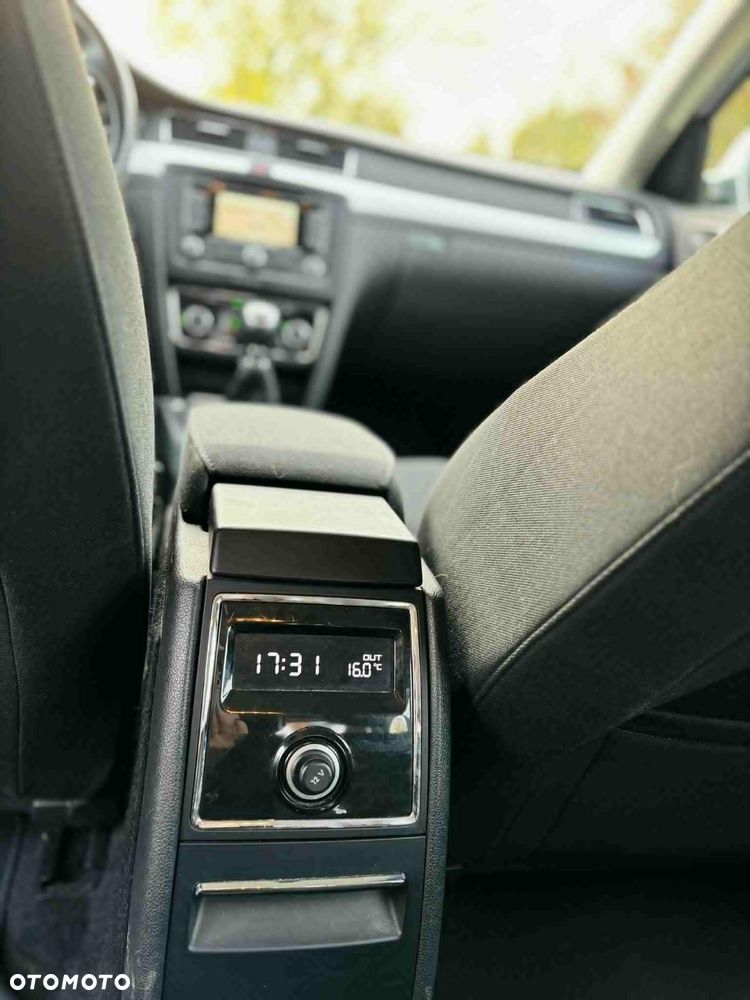 Skoda Superb 1.8 TSI Business - 19