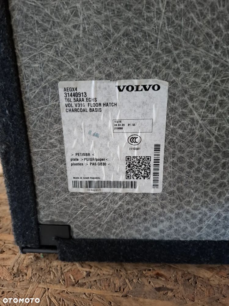 PODŁOGA WYKŁADZINA BAGAŻNIKA 31440913 VOLVO XC40 ORYGINAŁ - 3