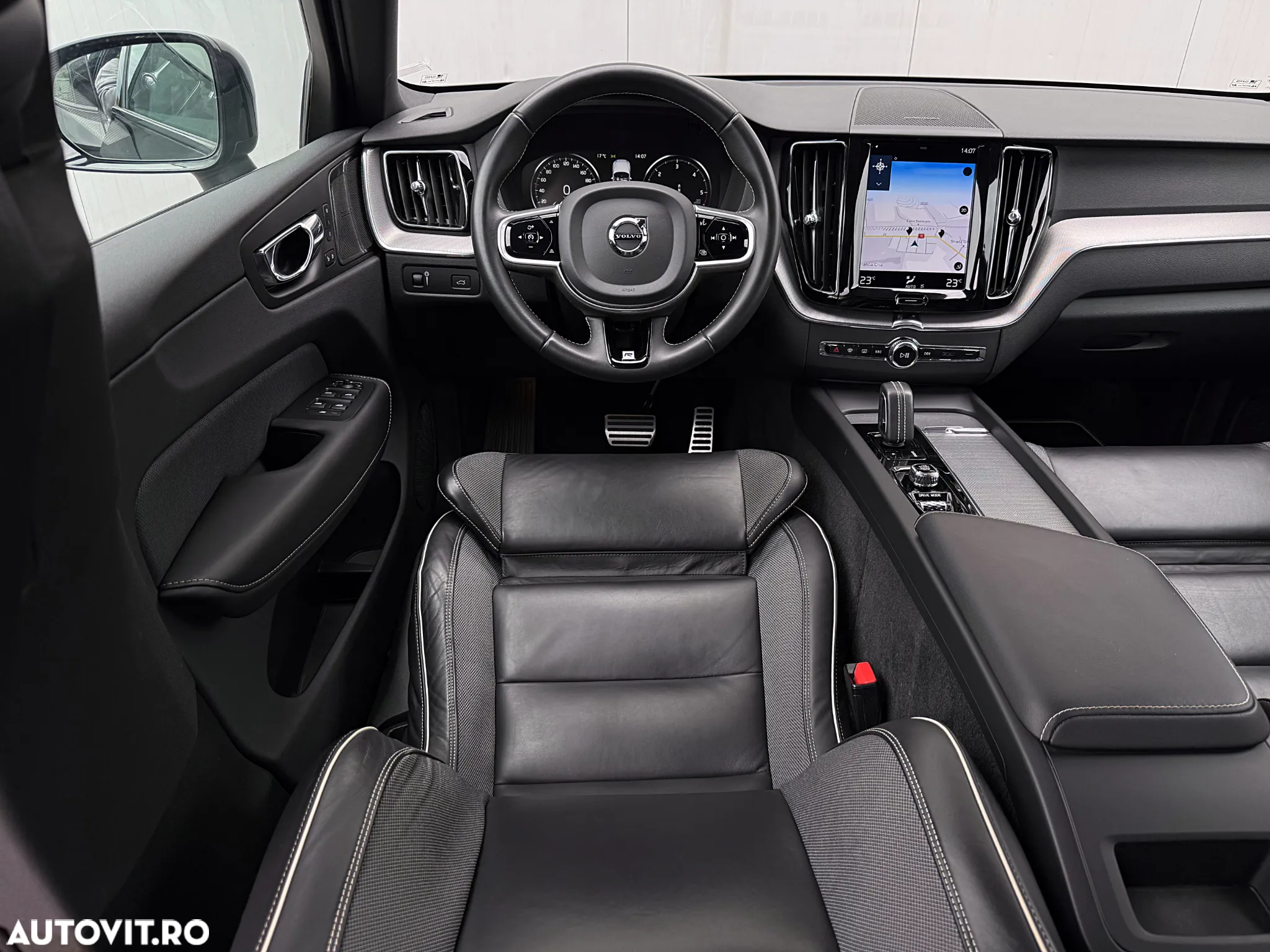 Volvo XC 60 B4 D AWD Geartronic RDesign - 18