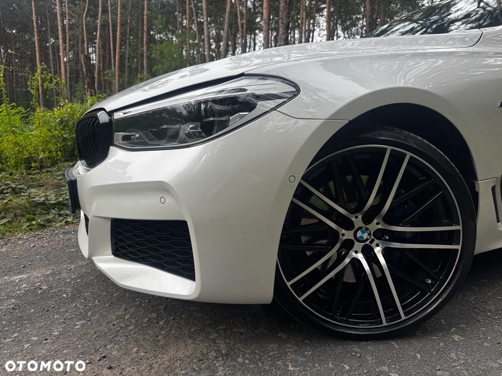 BMW 6GT - 4
