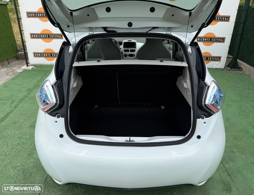 Renault Zoe (c/ Bateria) 41 kwh Intens - 26