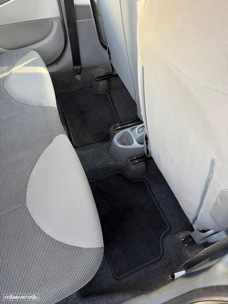 Peugeot 107 1.0 Trendy - 20