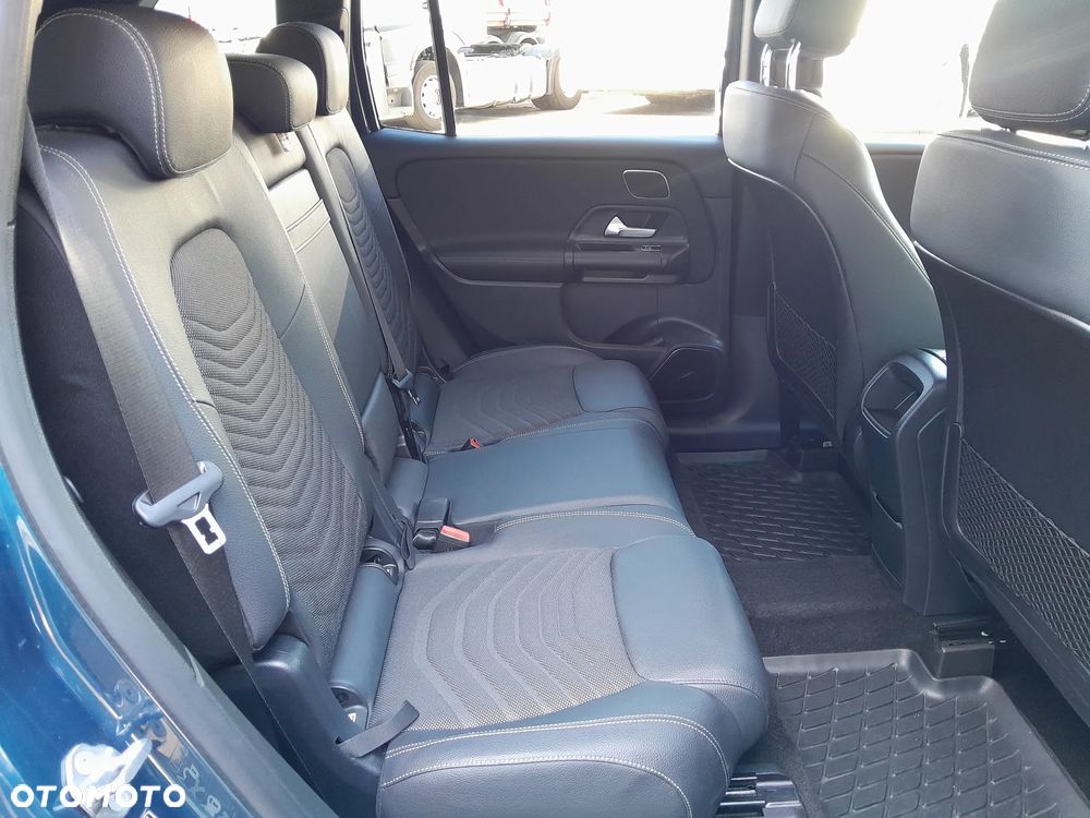 Mercedes-Benz GLB 250 4-Matic Style 8G-DCT - 19