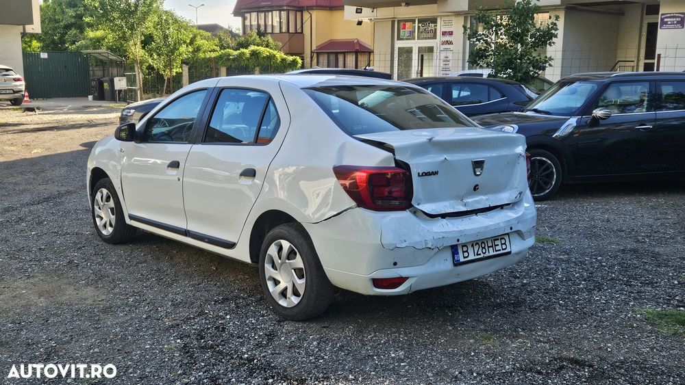 Dacia Logan 0.9 TCe Laureate - 4