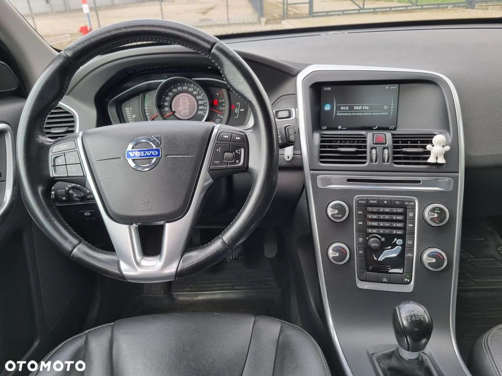 Volvo XC 60 - 16