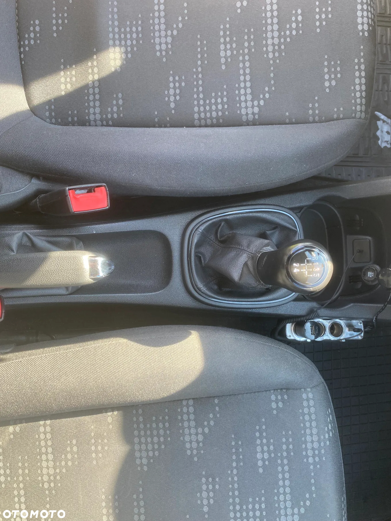 Opel Corsa 1.2 16V Enjoy - 14