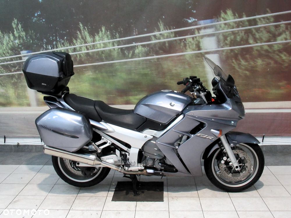 Yamaha FJR - 3