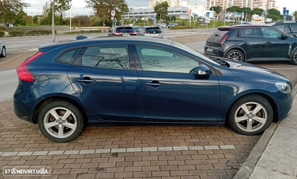 Volvo V40 D2 - 6