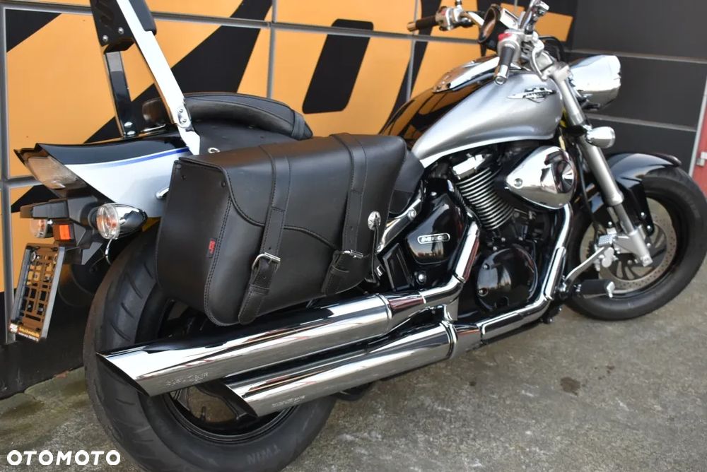 Suzuki Intruder - 34