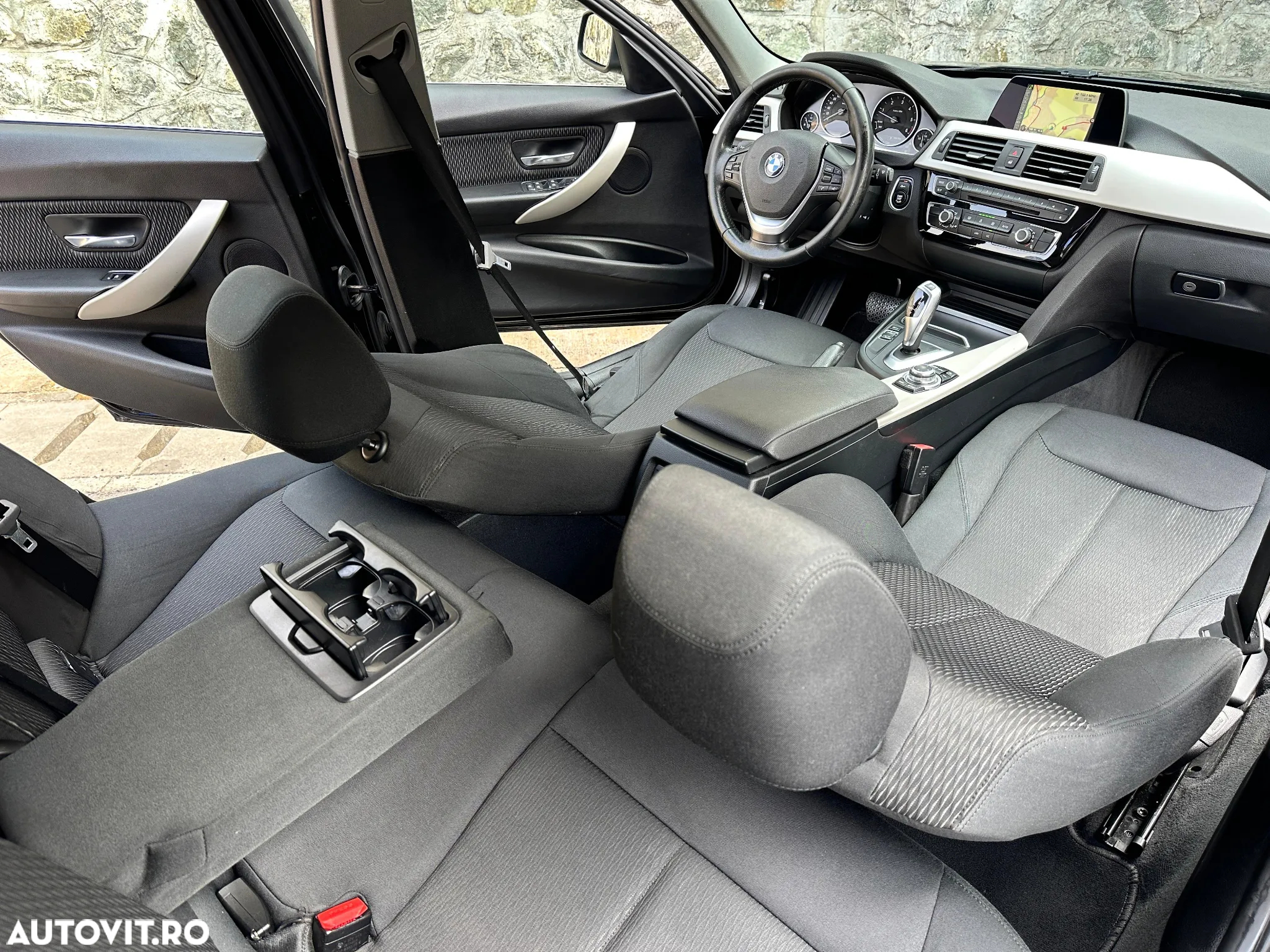 BMW Seria 3 320d Touring Aut. Efficient Dynamics Edition - 8