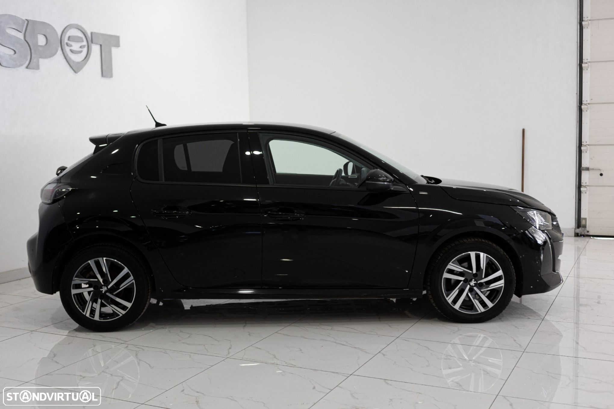 Peugeot 208 1.2 PureTech Allure - 5
