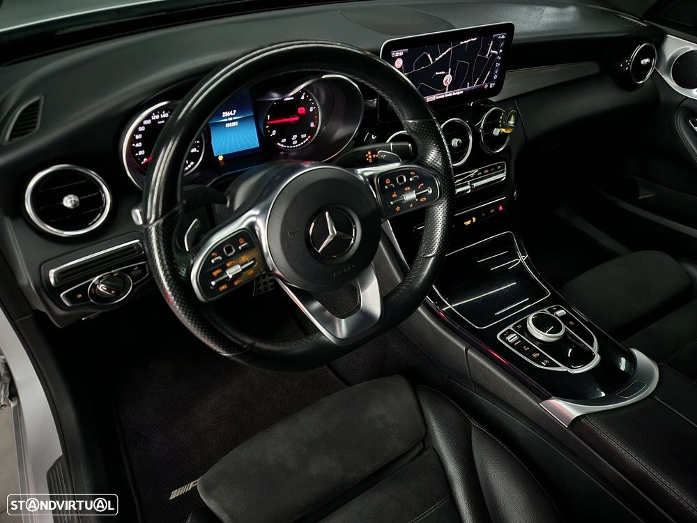 Mercedes-Benz C 220 d AMG Line — fotografia 7
