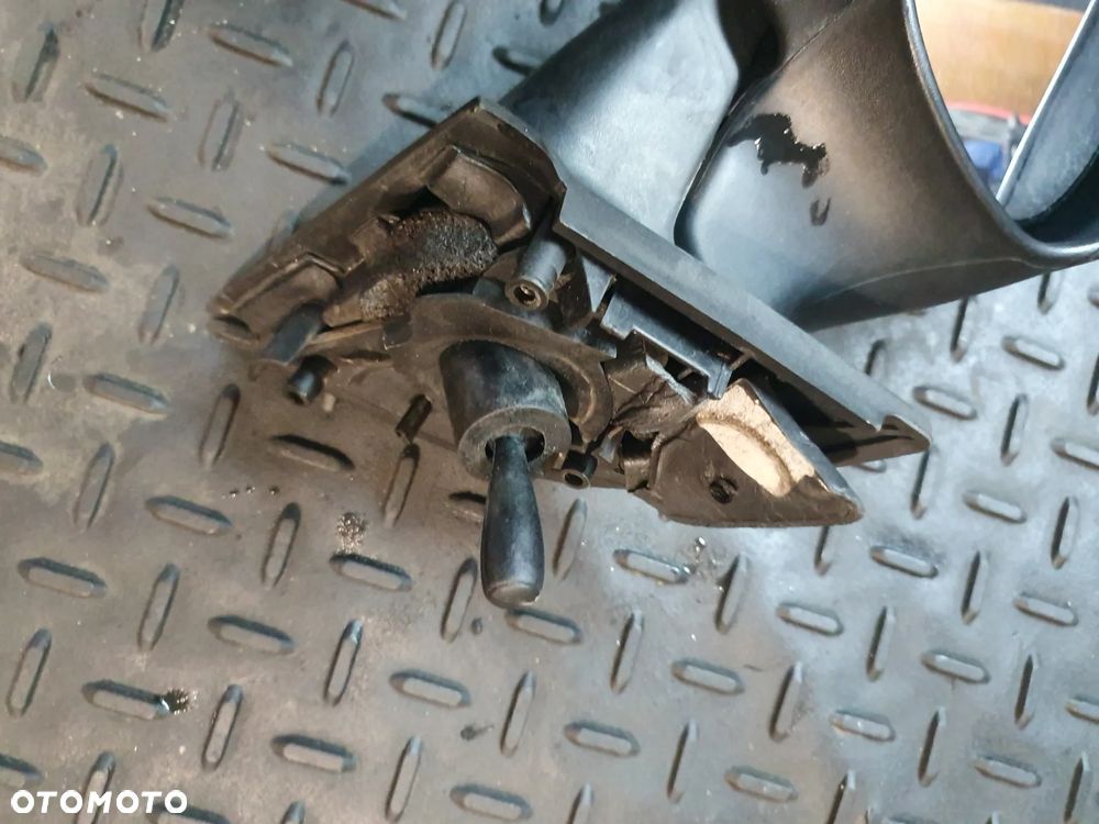 CITROEN C3 LUSTERKO LEWE MANUALNE EUROPA - 3